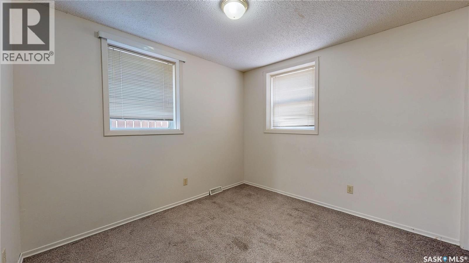 3600 Regina Avenue, Regina, Saskatchewan  S4S 0H5 - Photo 28 - SK046267