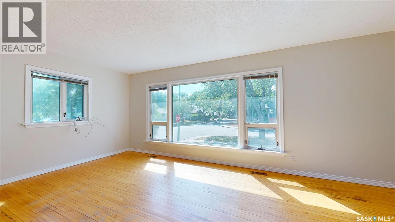 3600 Regina Avenue, Regina, Saskatchewan  S4S 0H5 - Photo 3 - SK046267