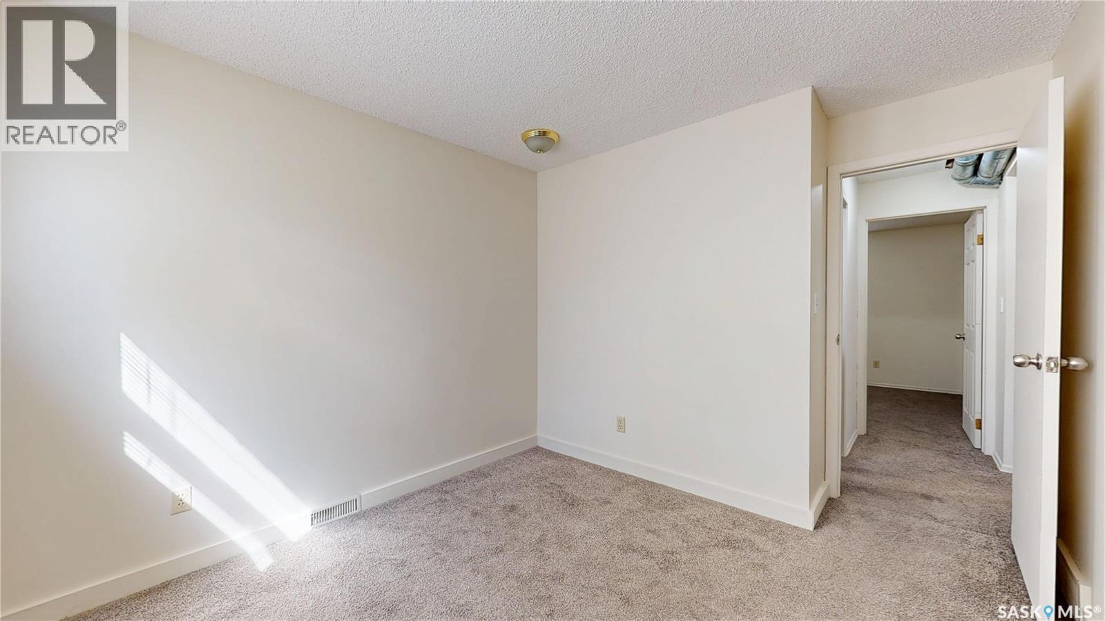 3600 Regina Avenue, Regina, Saskatchewan  S4S 0H5 - Photo 31 - SK046267