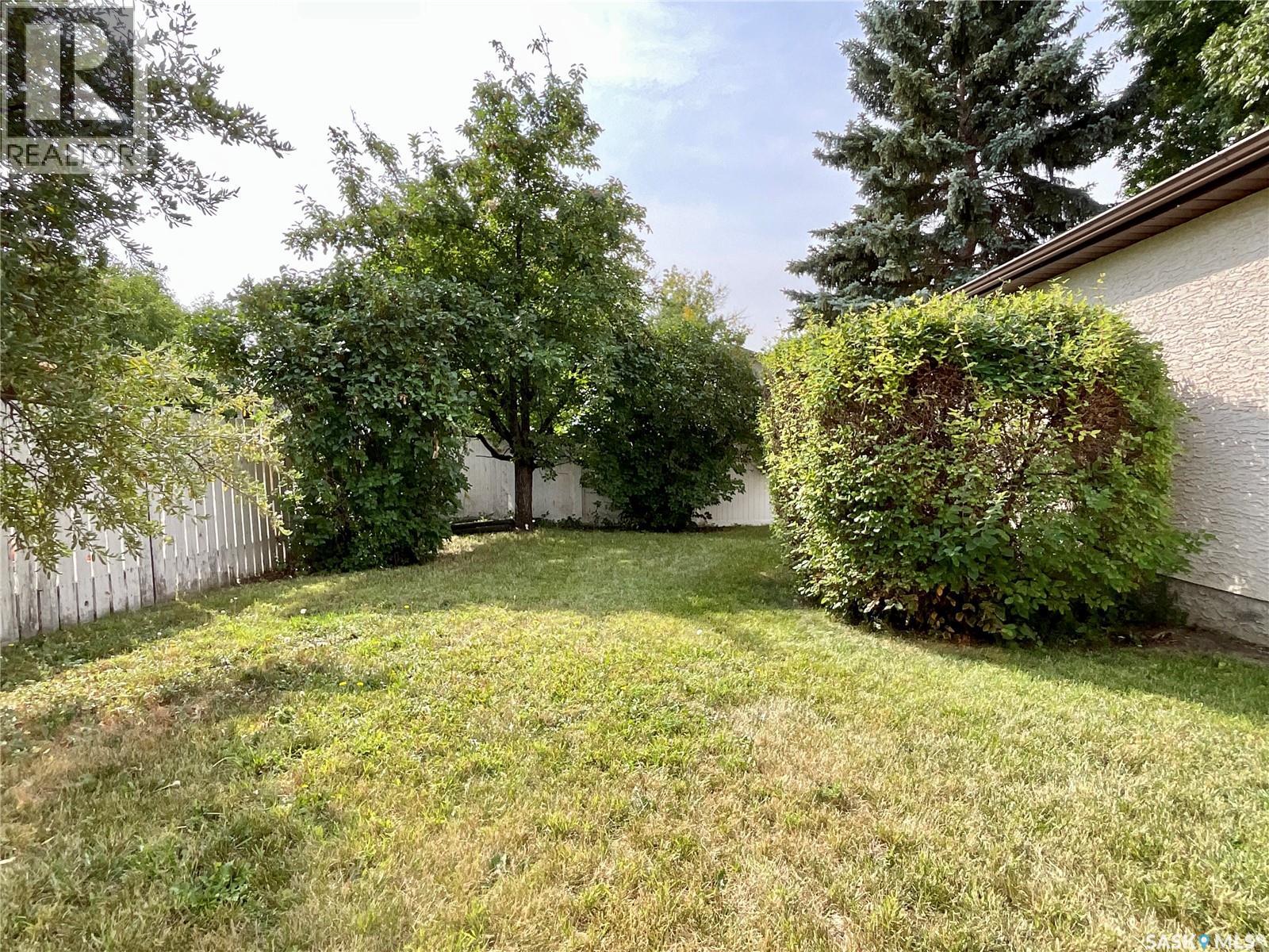 1015 Graham Road, Regina, Saskatchewan  S4N 5Z5 - Photo 33 - SK046142