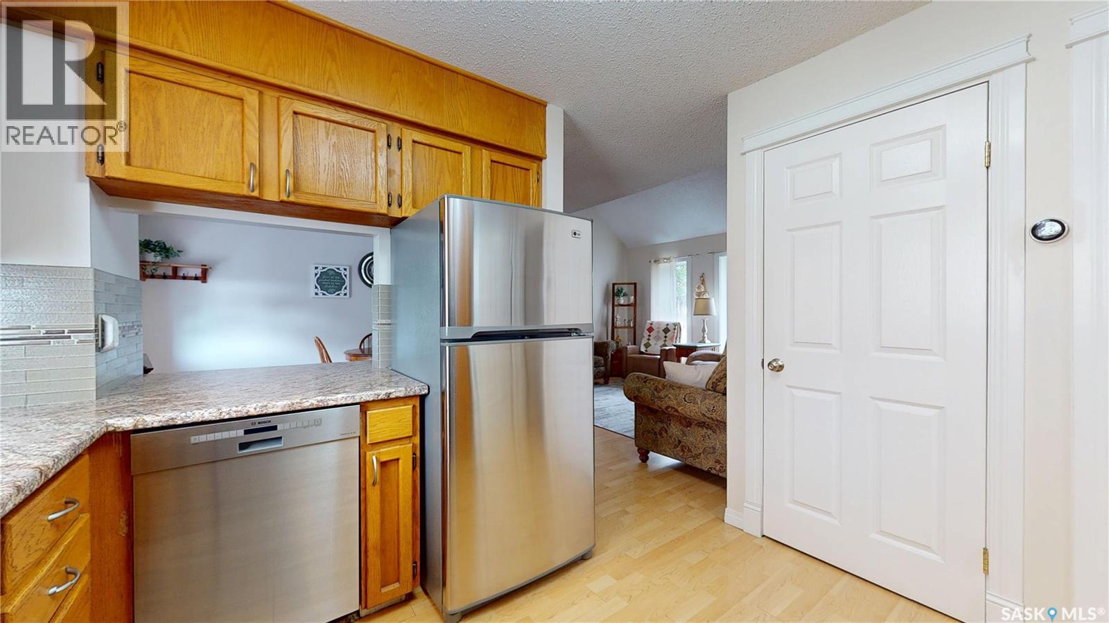 1015 Graham Road, Regina, Saskatchewan  S4N 5Z5 - Photo 7 - SK046142