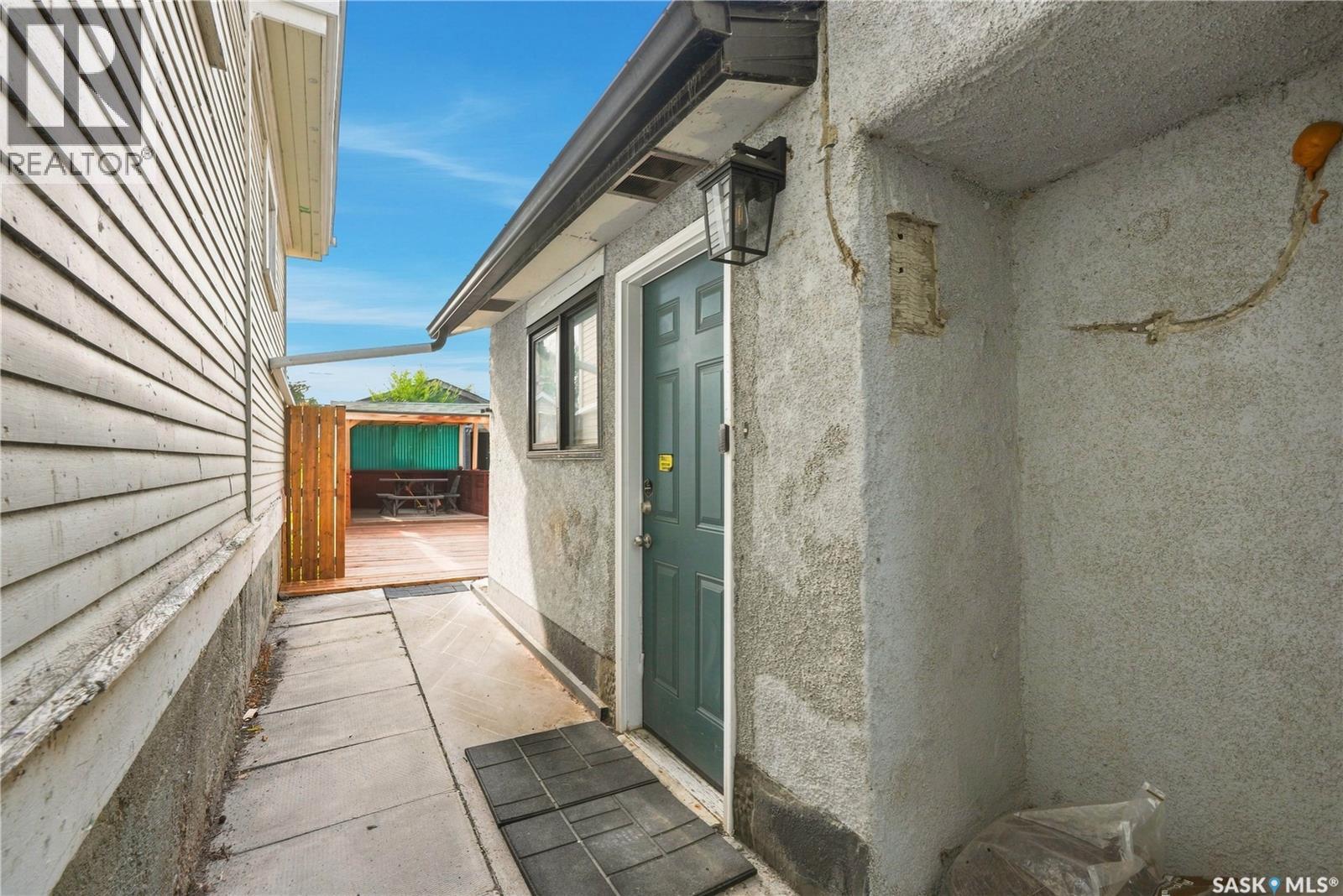 423 E Avenue S, Saskatoon, Saskatchewan  S7M 1S4 - Photo 44 - SK046245
