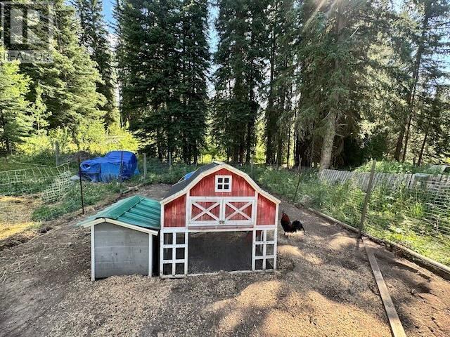 8541 Little Fort Hwy 24 Highway, Bridge Lake, British Columbia  V0K 1X3 - Photo 10 - R3157810