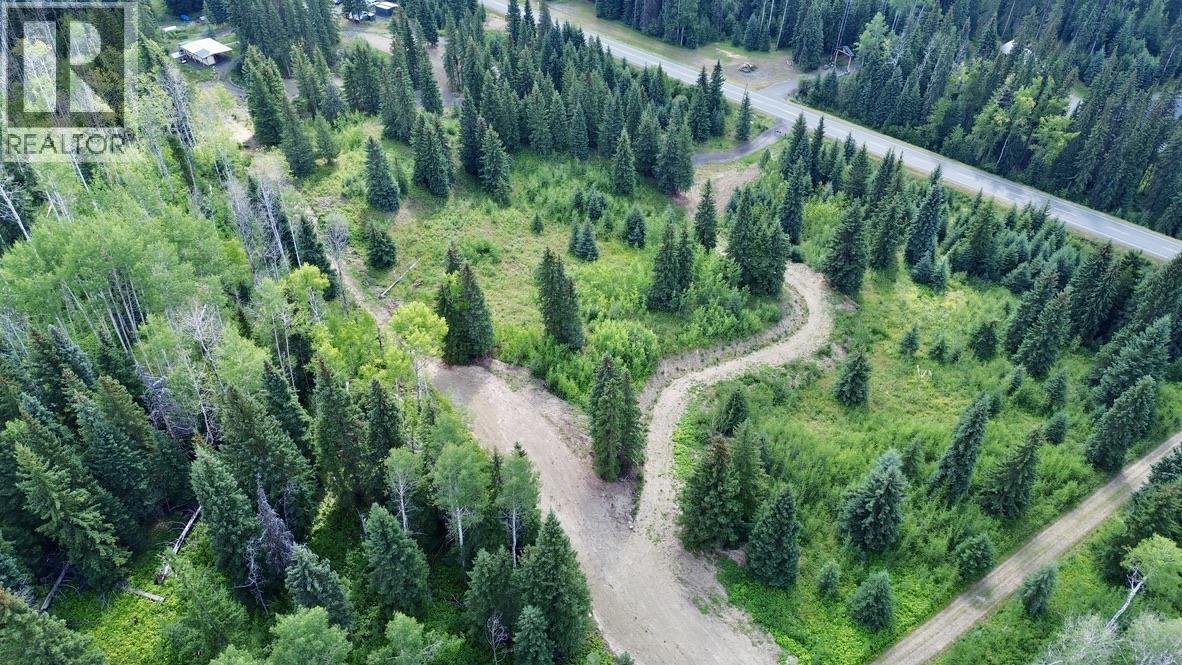 8541 Little Fort Hwy 24 Highway, Bridge Lake, British Columbia  V0K 1X3 - Photo 19 - R3157810