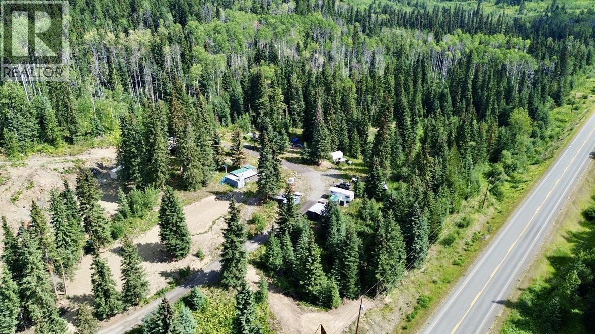 8541 Little Fort Hwy 24 Highway, Bridge Lake, British Columbia  V0K 1X3 - Photo 29 - R3157810