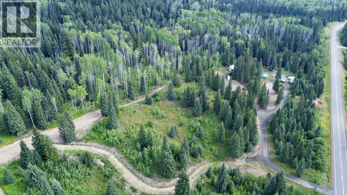 8541 Little Fort Hwy 24 Highway, Bridge Lake, British Columbia  V0K 1X3 - Photo 4 - R3157810