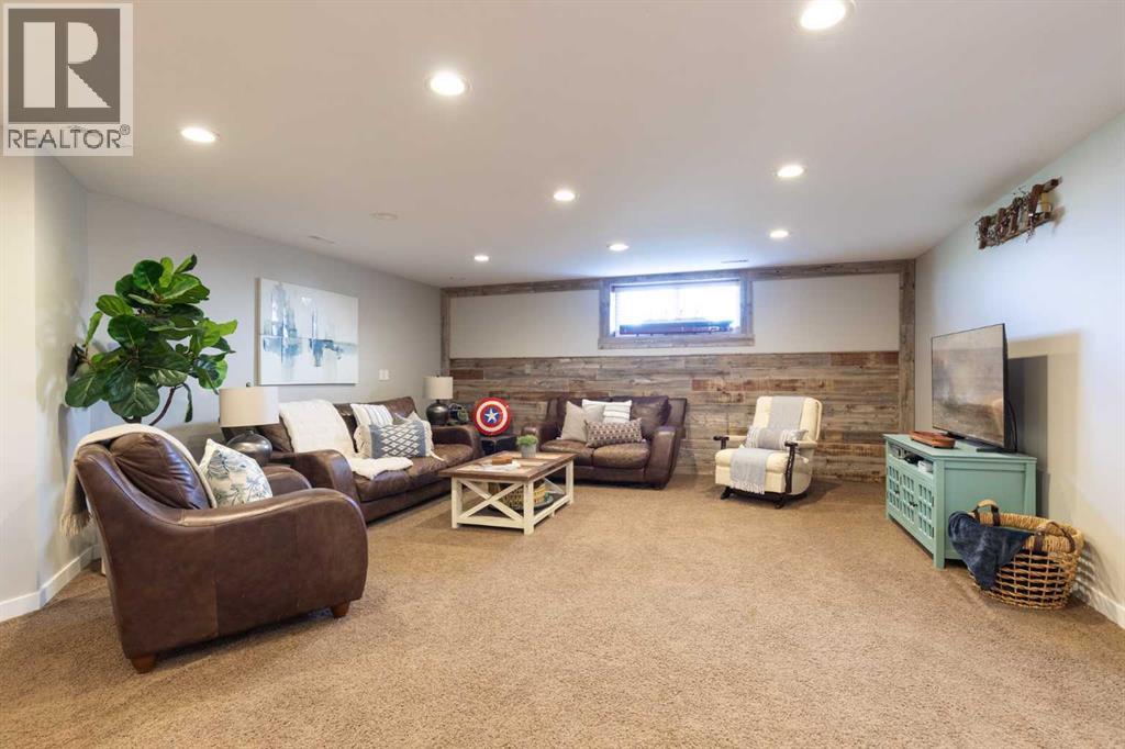 518 Jesmond Court SW, Redcliff, Alberta  T0J 2P2 - Photo 32 - A2336979