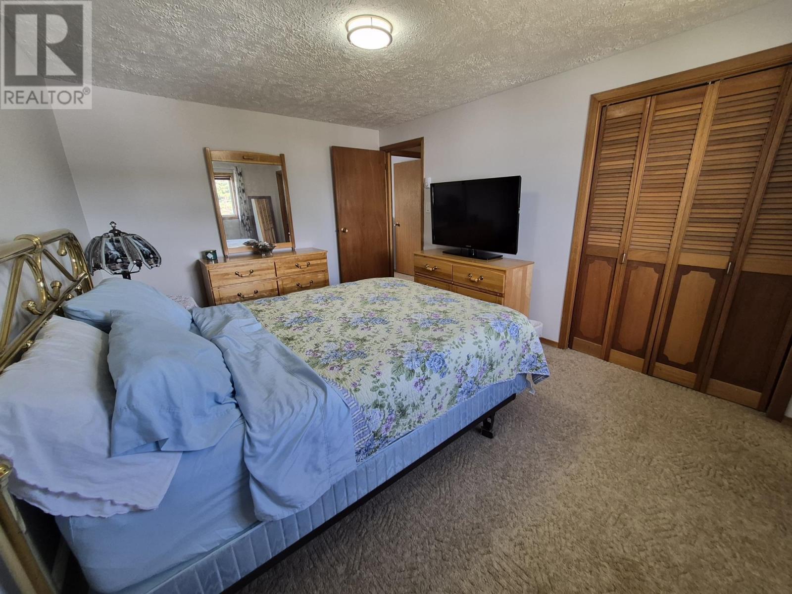 1 Laurier Ave, Terrace Bay, Ontario  P0T 2W0 - Photo 22 - TB2602386