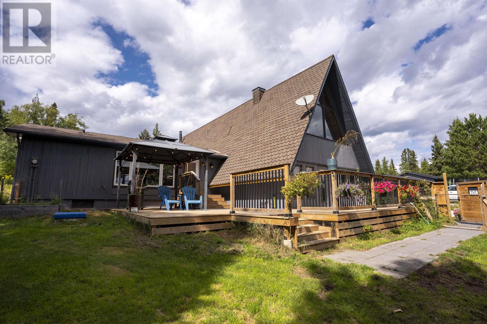1950 Lakeshore Dr, Shuniah, Ontario  P7A 0L3 - Photo 38 - TB2602446