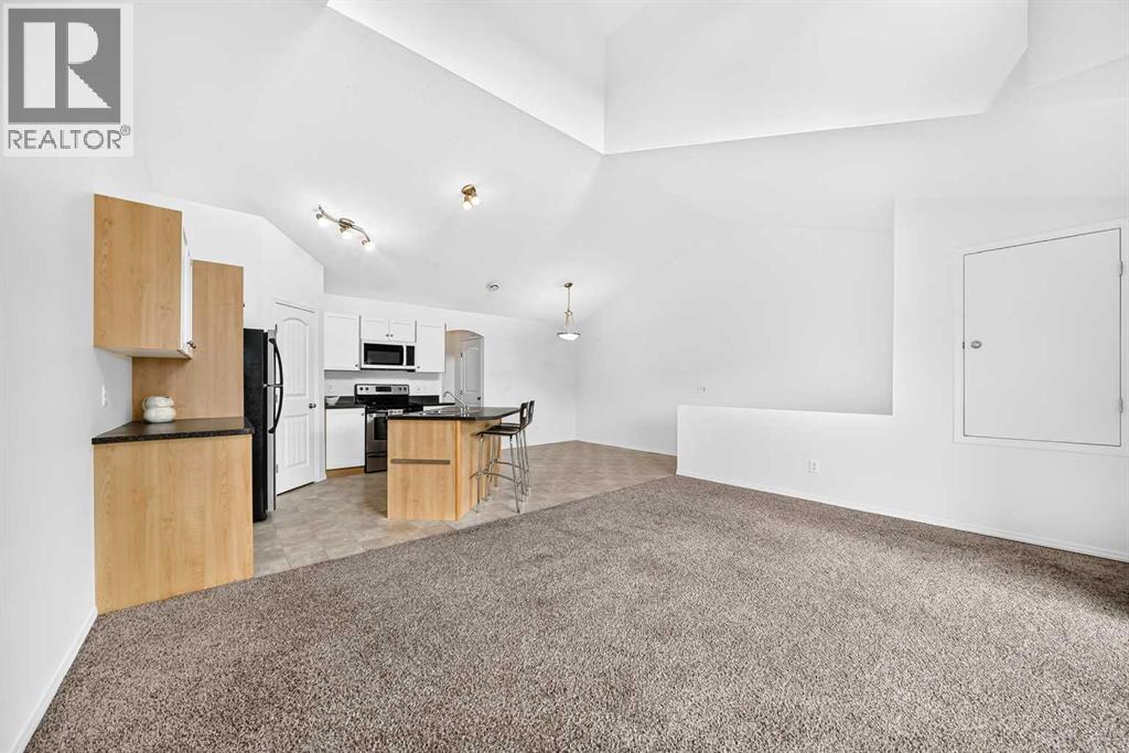 203, 70 Panatella Landing NW, Calgary, Alberta  T3K 0K2 - Photo 14 - A2337947