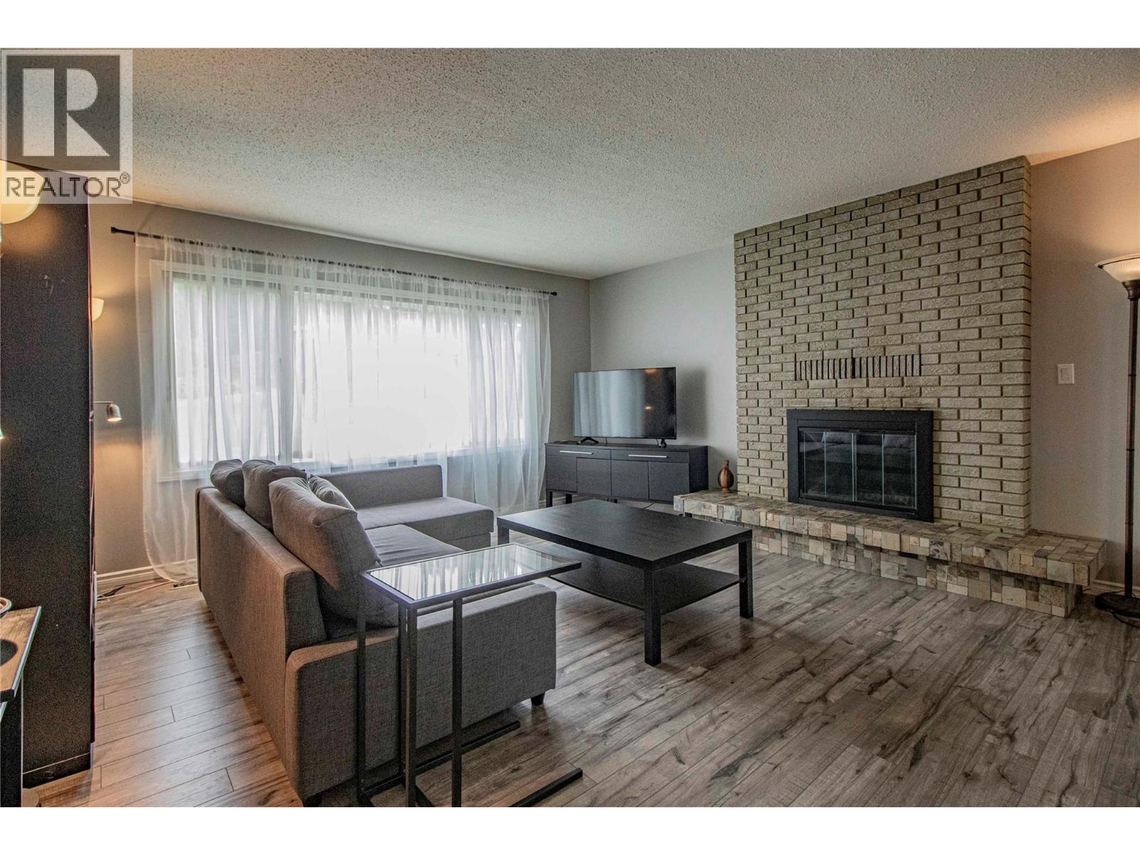 142 Cleland Drive, Penticton, British Columbia  V2A 7G9 - Photo 6 - 10388645