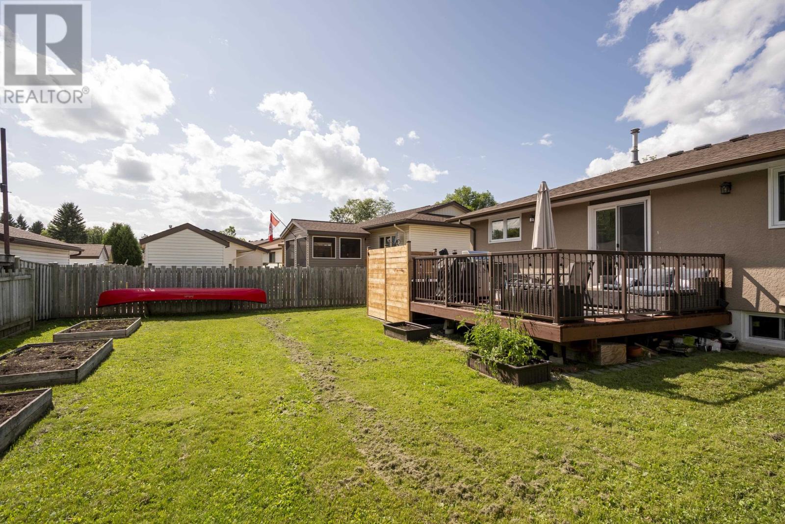 242 Fanshaw St., Thunder Bay, Ontario  P7C 5V1 - Photo 40 - TB2602455