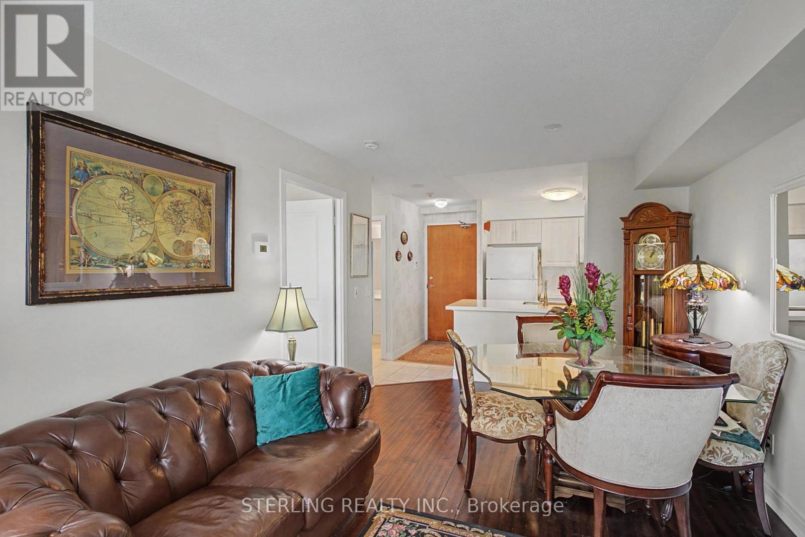 1909 - 31 Bales Avenue, Toronto, Ontario  M2N 7L6 - Photo 12 - C13700182