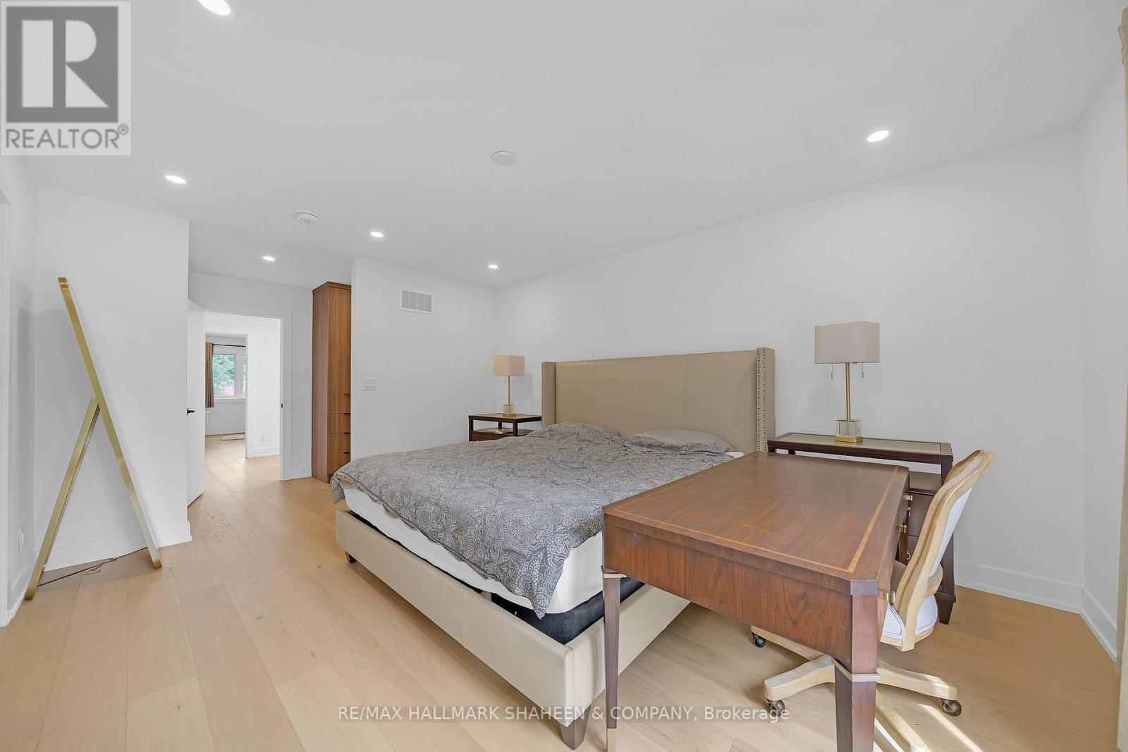 207 Sutherland Drive, Toronto, Ontario  M4G 1J1 - Photo 25 - C13700220