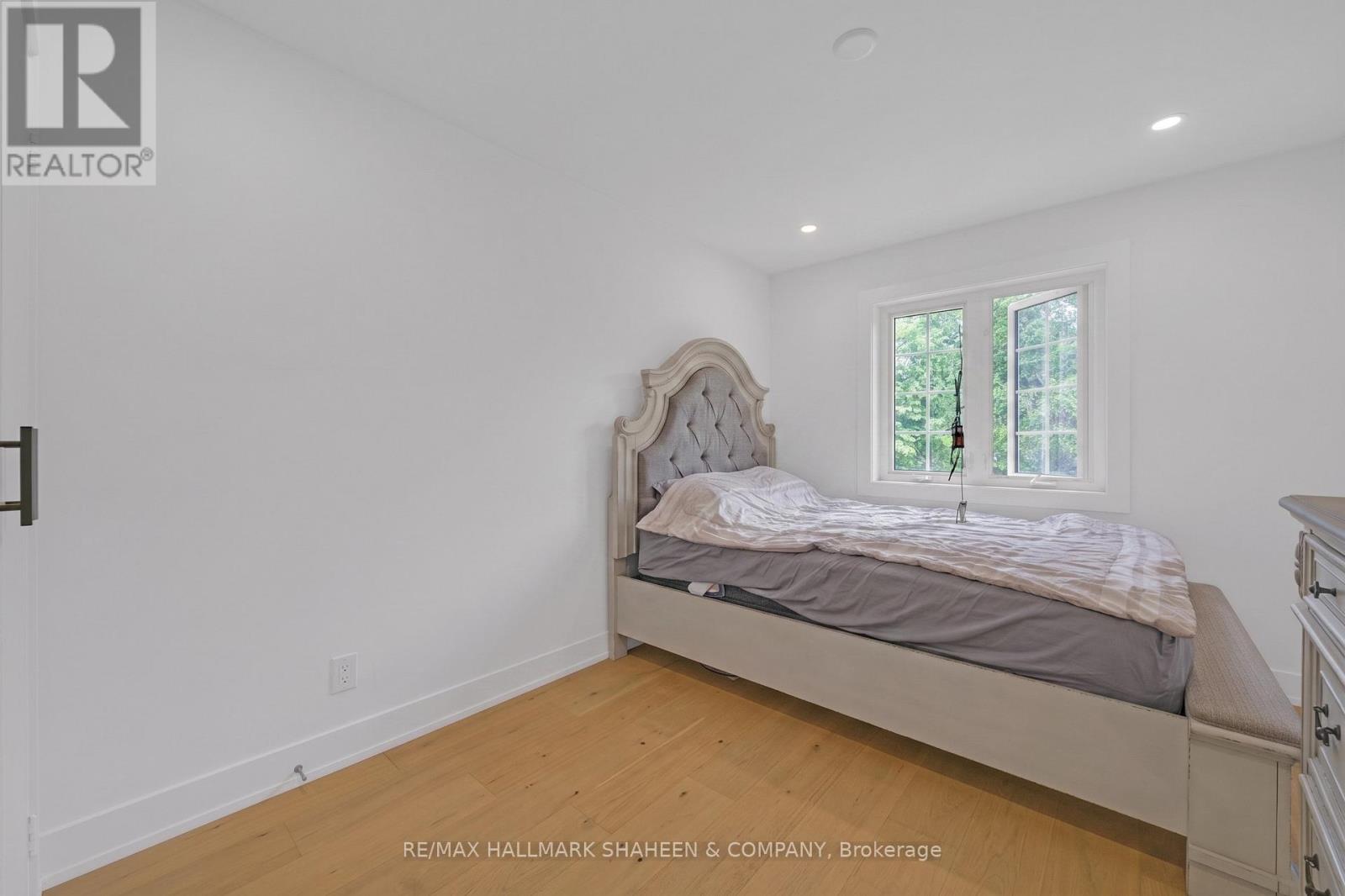 207 Sutherland Drive, Toronto, Ontario  M4G 1J1 - Photo 30 - C13700220