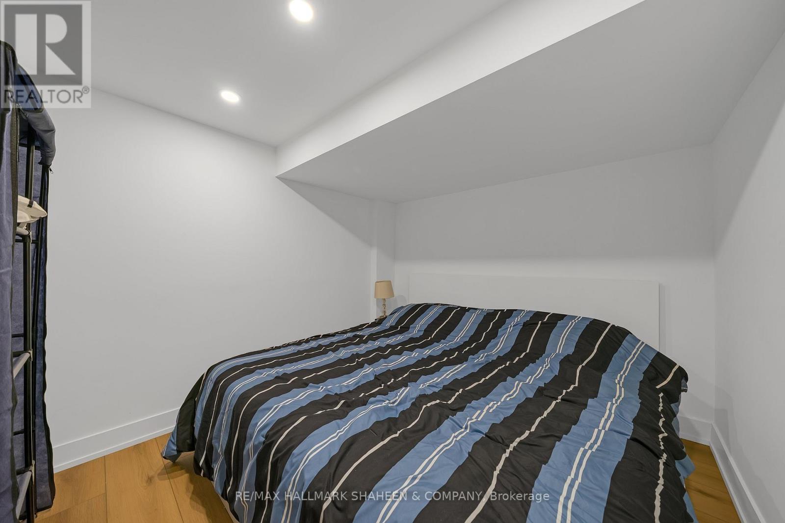 207 Sutherland Drive, Toronto, Ontario  M4G 1J1 - Photo 43 - C13700220