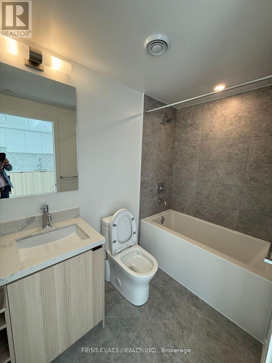 5516 - 252 Church Street, Toronto, Ontario  M5B 0E6 - Photo 17 - C13700226