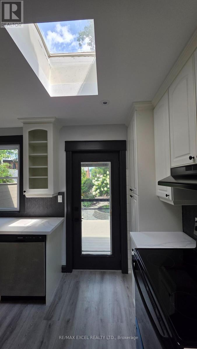 171 Langford Avenue, Toronto, Ontario  M4J 3E7 - Photo 17 - E13700166