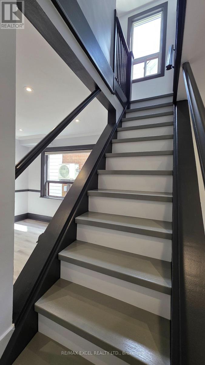 171 Langford Avenue, Toronto, Ontario  M4J 3E7 - Photo 19 - E13700166