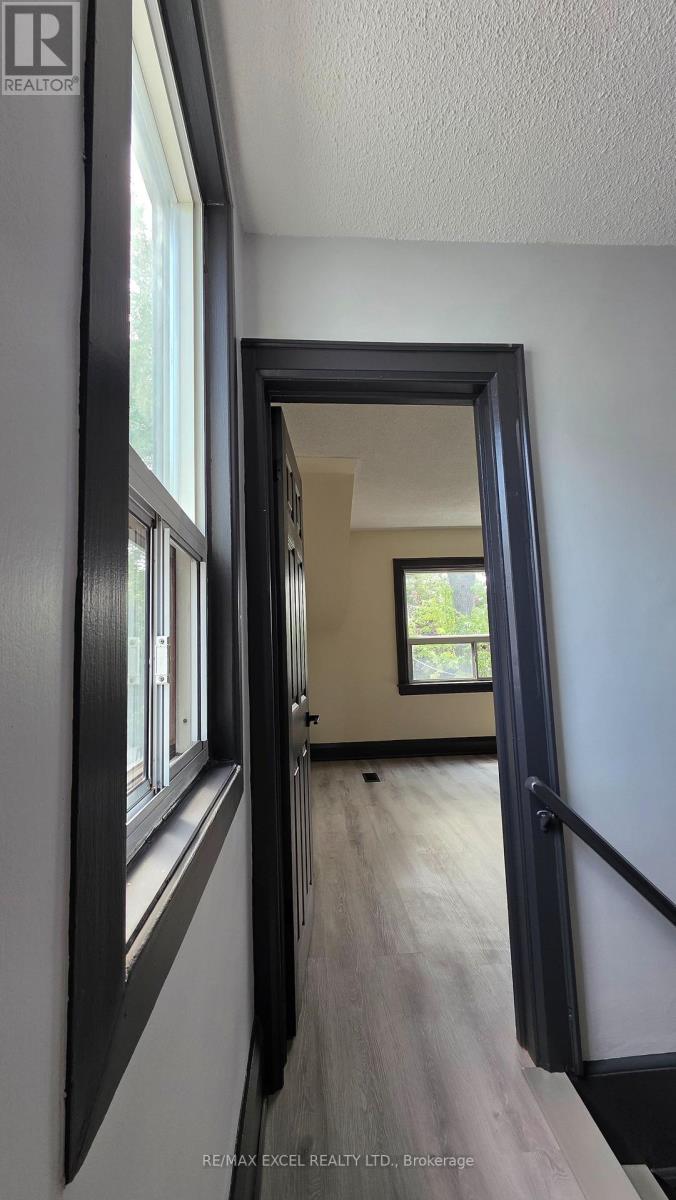 171 Langford Avenue, Toronto, Ontario  M4J 3E7 - Photo 20 - E13700166