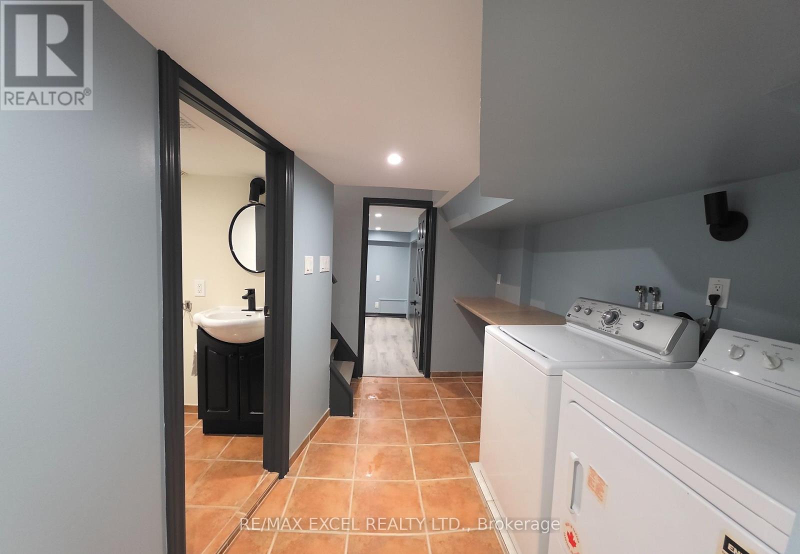 171 Langford Avenue, Toronto, Ontario  M4J 3E7 - Photo 32 - E13700166