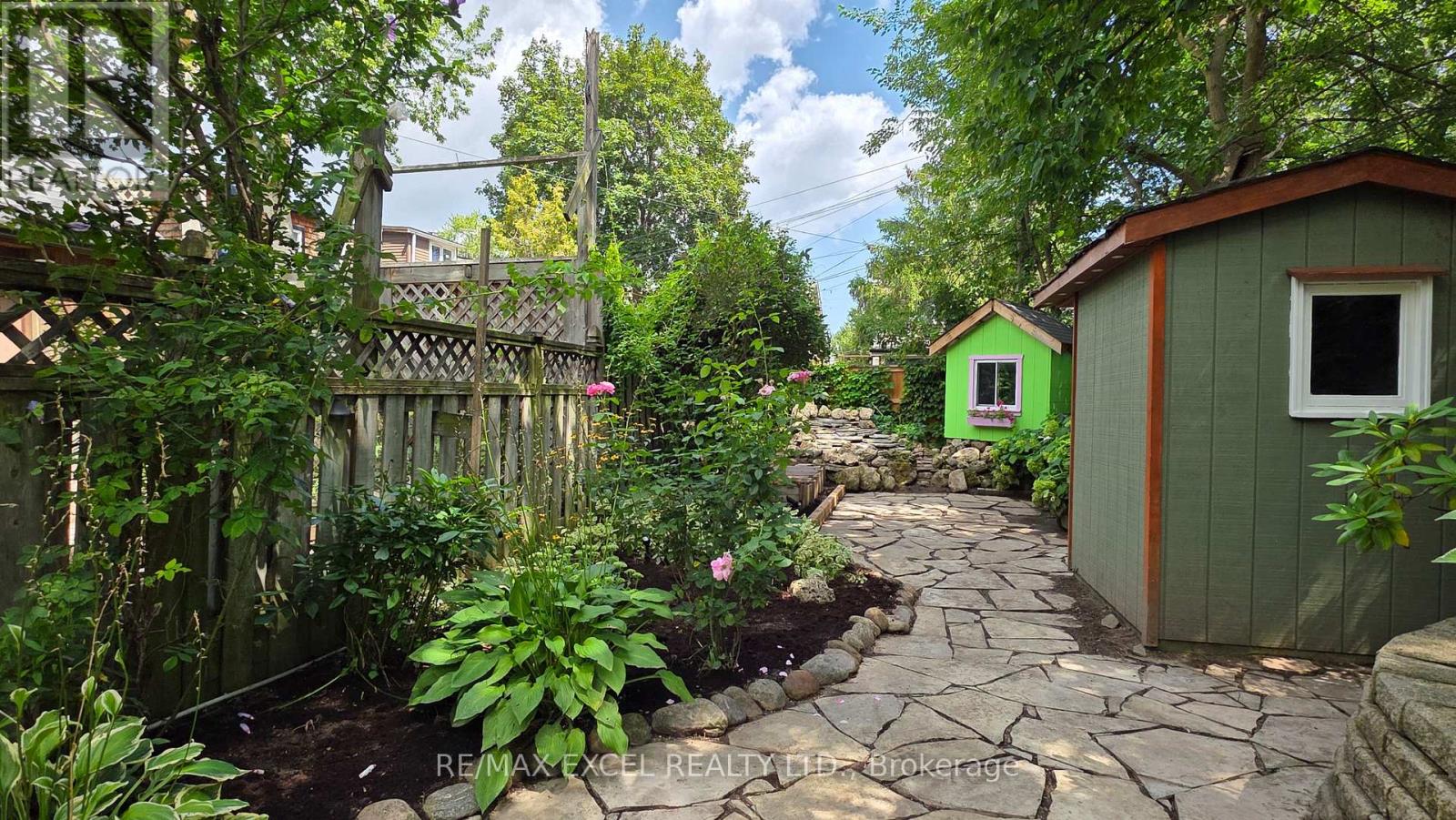 171 Langford Avenue, Toronto, Ontario  M4J 3E7 - Photo 6 - E13700166