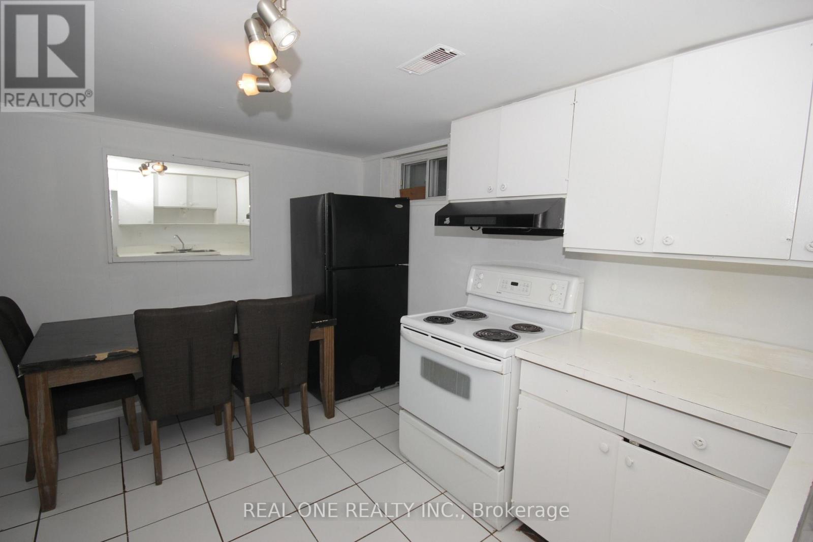 157 Shropshire Drive, Toronto, Ontario  M1P 1Z6 - Photo 20 - E13700188