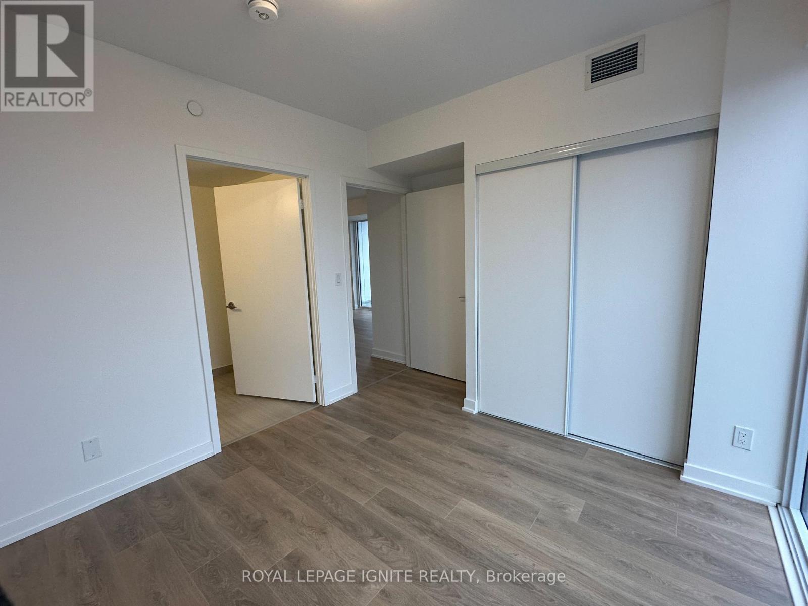 3002 - 2033 Kennedy Road, Toronto, Ontario  M1T 0B9 - Photo 15 - E13700238