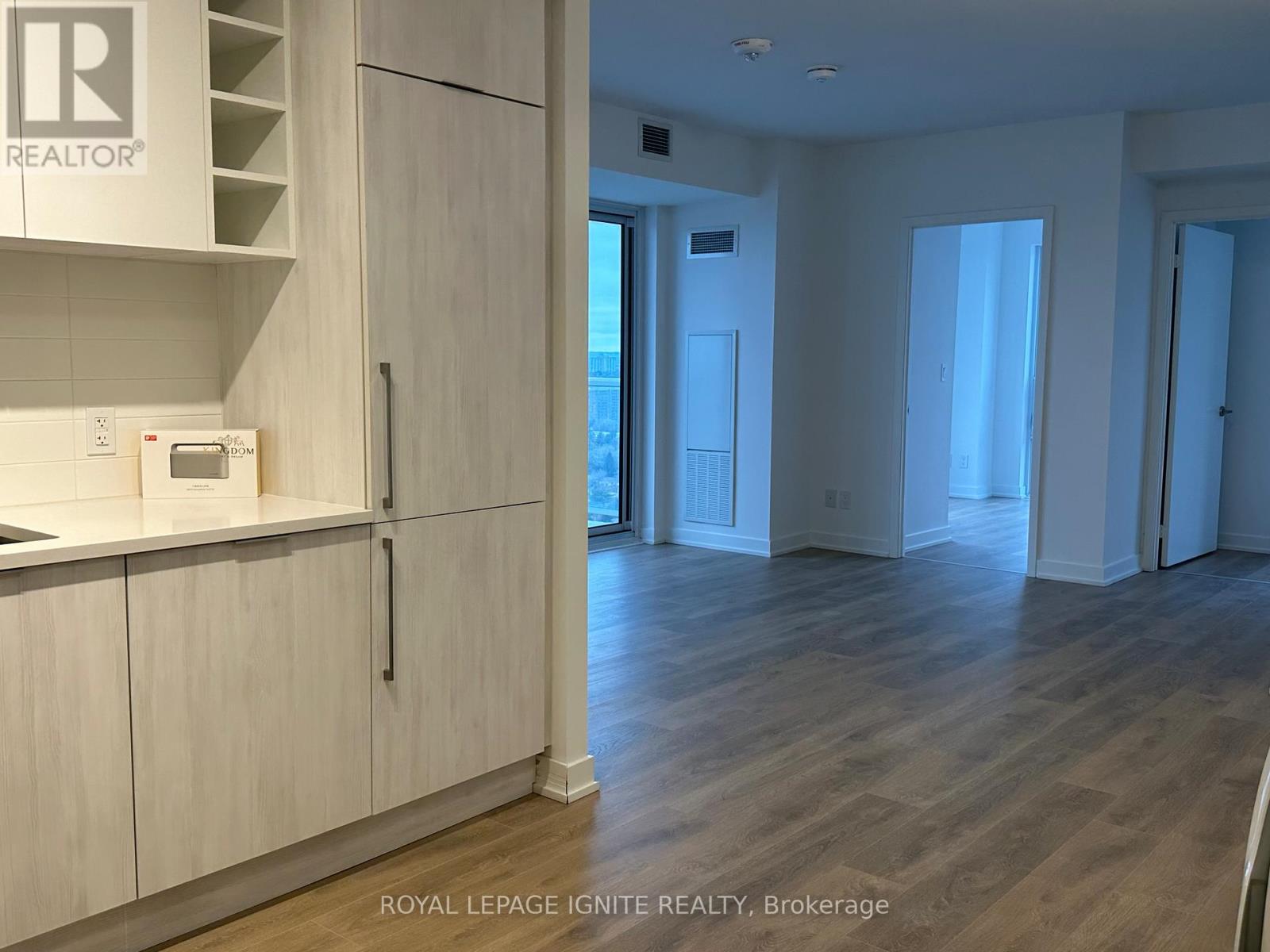 3002 - 2033 Kennedy Road, Toronto, Ontario  M1T 0B9 - Photo 17 - E13700238