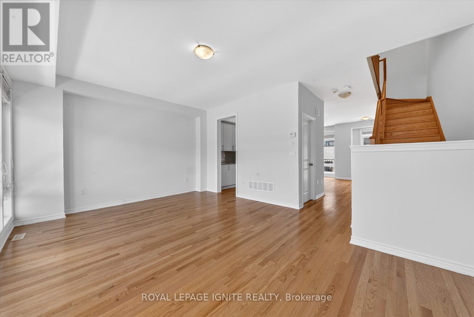 516 Danks Ridge Drive, Ajax, Ontario  L1S 0H4 - Photo 22 - E13700266