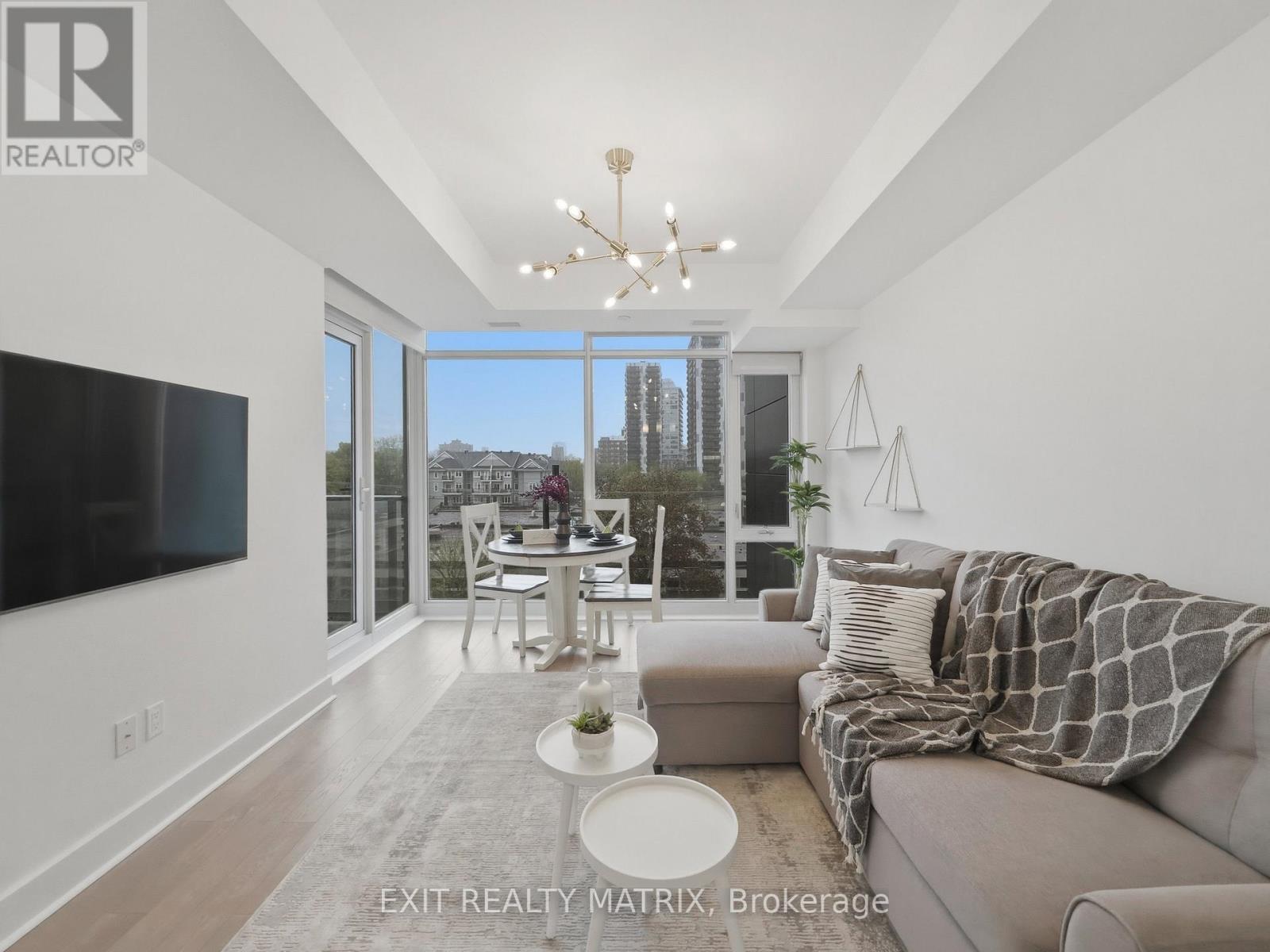 513 - 255 BAY STREET, Ottawa, Ontario