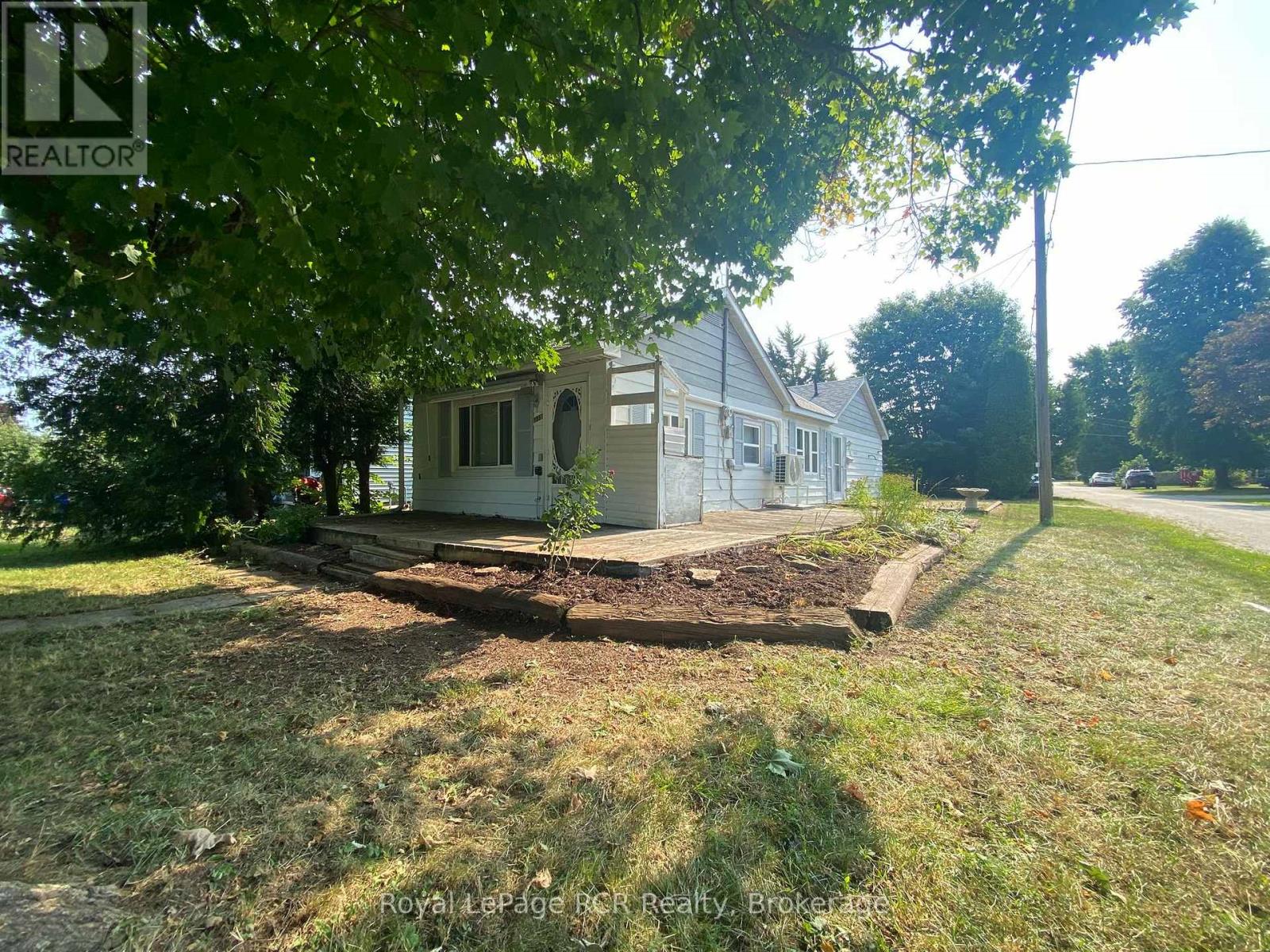 1851 5th Avenue E, Owen Sound, Ontario  N4K 2S6 - Photo 2 - X13700168
