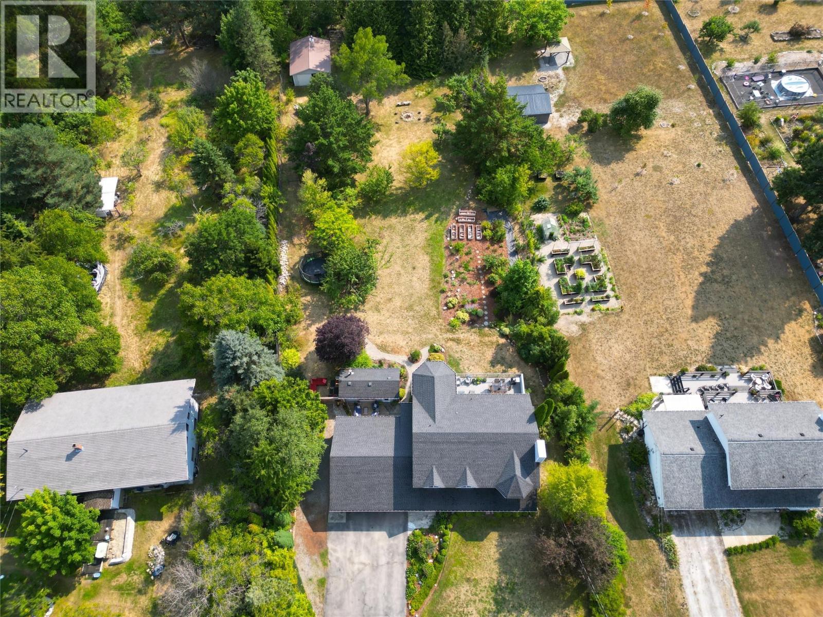 2774 Waite Road, Nelson, British Columbia  V1L 6K9 - Photo 5 - 10398108