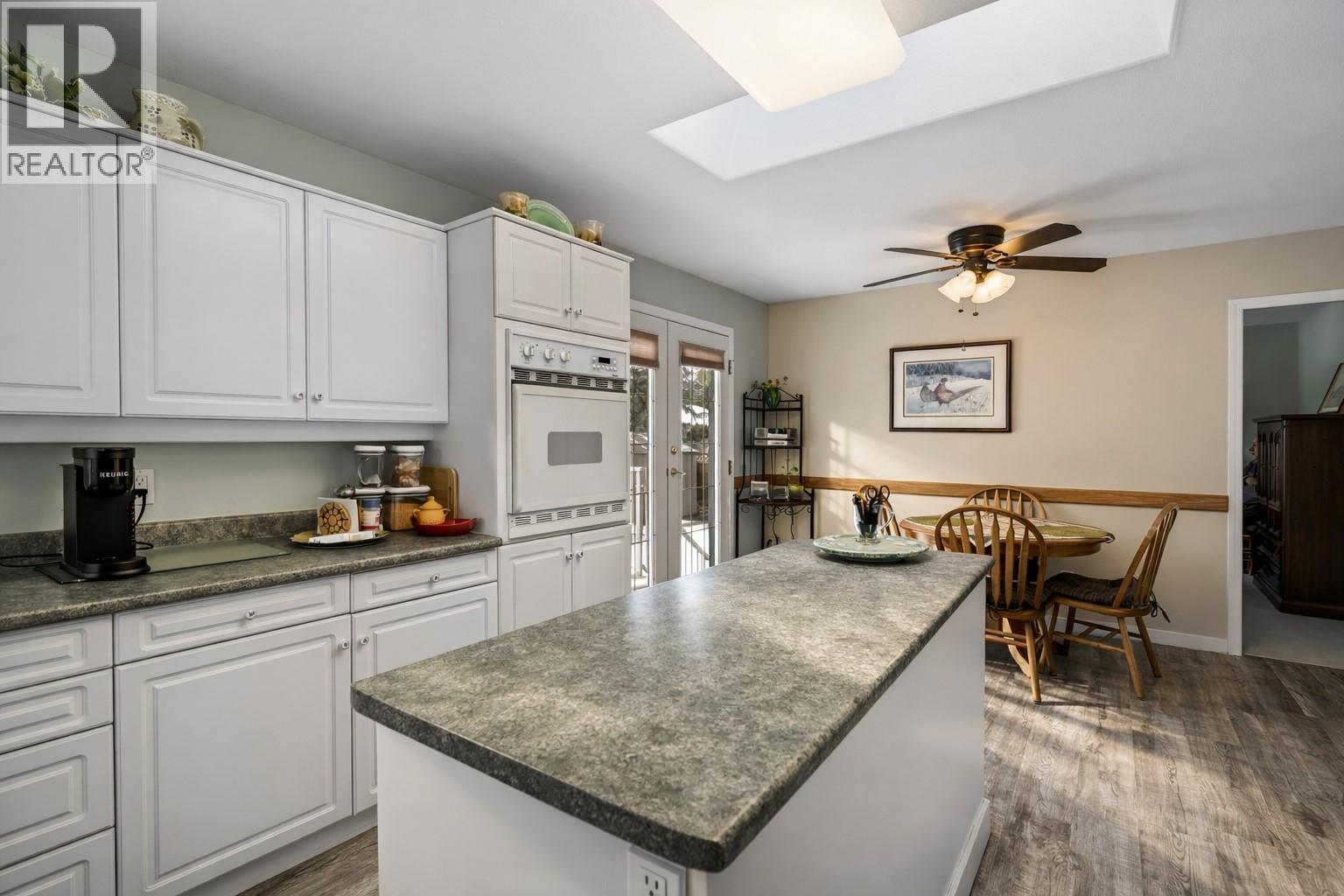 381 Robin Drive, Barriere, British Columbia  V0E 1E0 - Photo 9 - 10398433