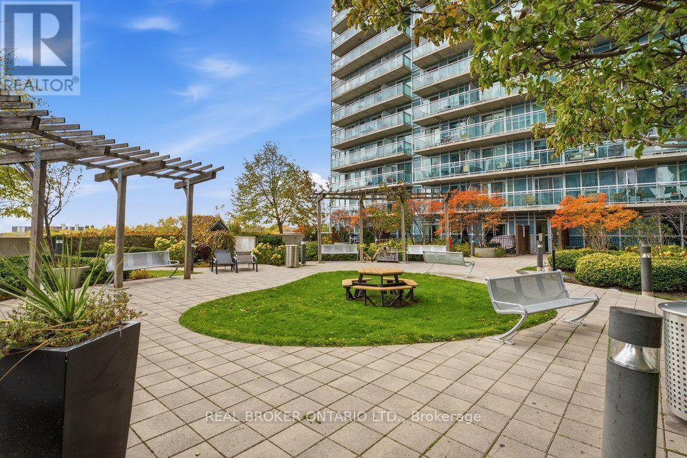 825 - 165 Legion Road N, Toronto, Ontario  M8Y 0B3 - Photo 23 - W13700160