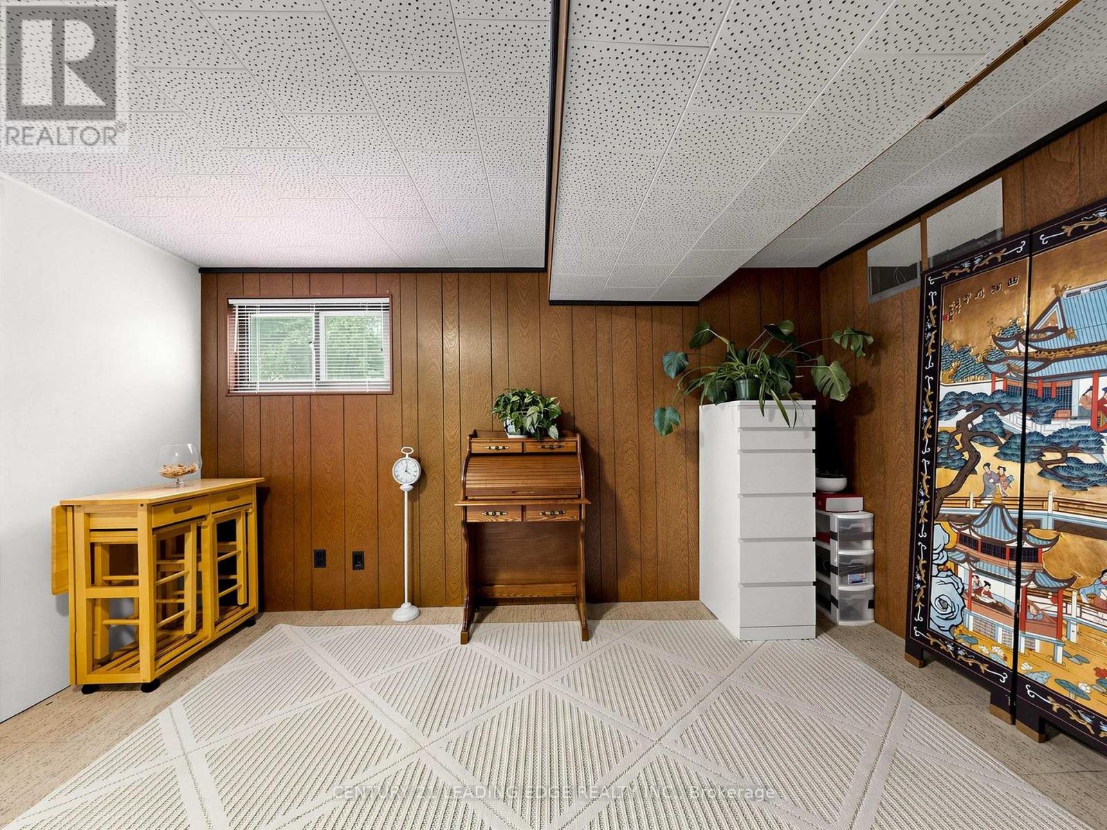 17 Tinton Crescent, Toronto, Ontario  M9V 2H9 - Photo 20 - W13700170