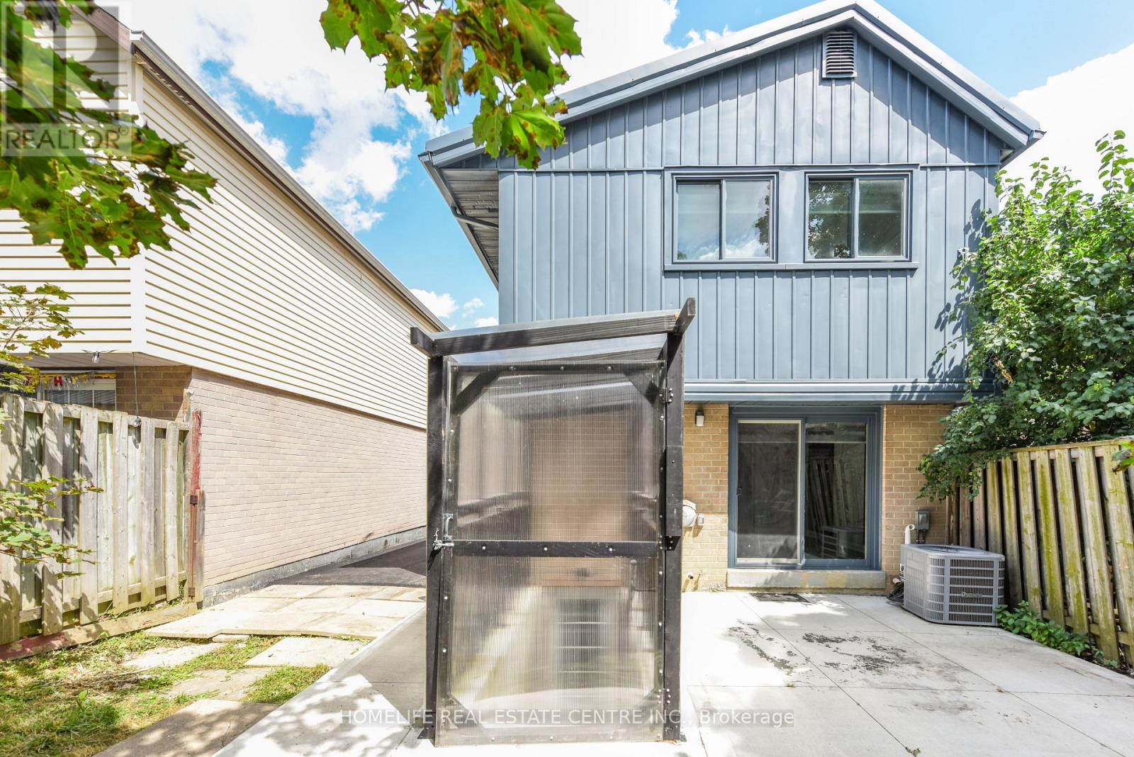 2 Hilda Court, Brampton, Ontario  L6S 2C1 - Photo 36 - W13700192