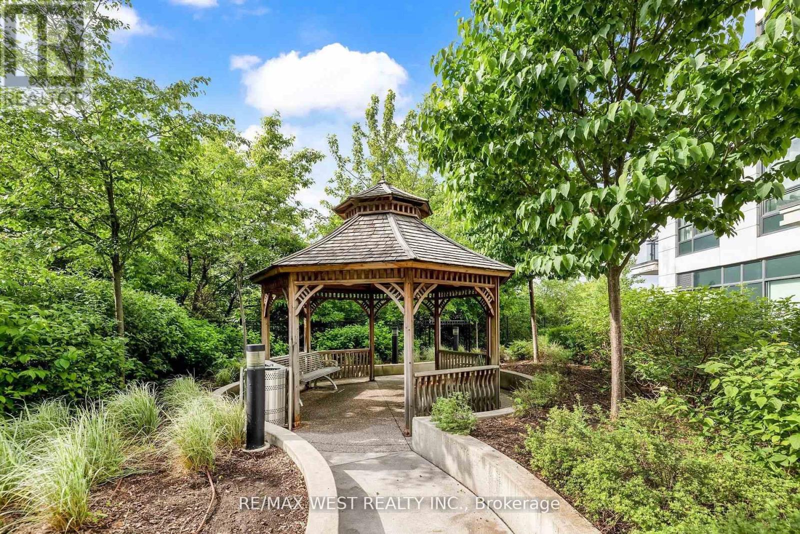 1211 - 840 Queens Plate Drive, Toronto, Ontario  M9W 0E7 - Photo 3 - W13700194