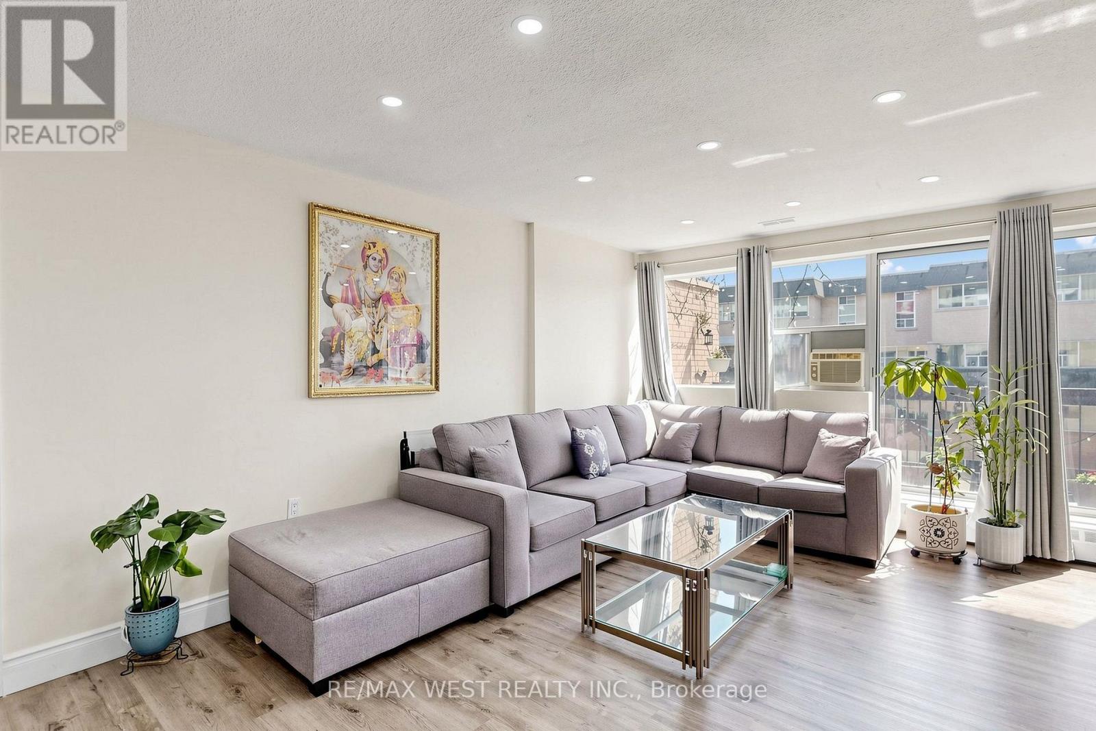 105 - 1624 Bloor Street, Mississauga, Ontario  L4X 2S2 - Photo 10 - W13700198