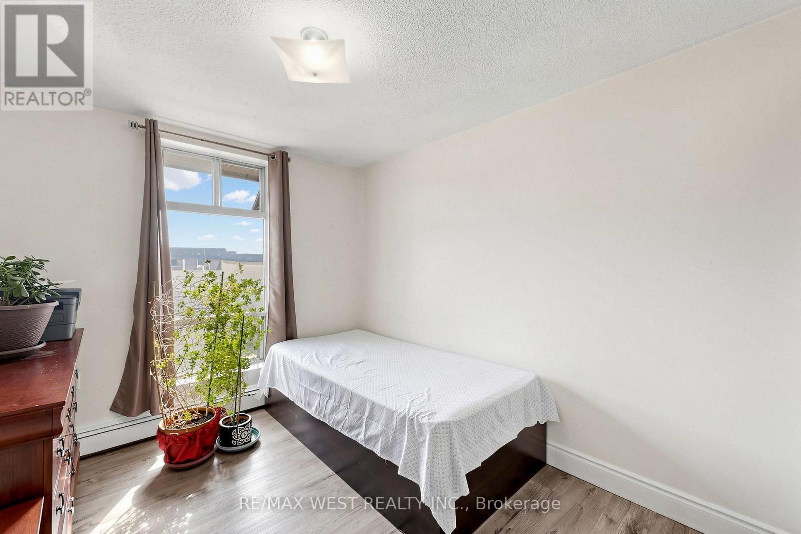 105 - 1624 Bloor Street, Mississauga, Ontario  L4X 2S2 - Photo 32 - W13700198