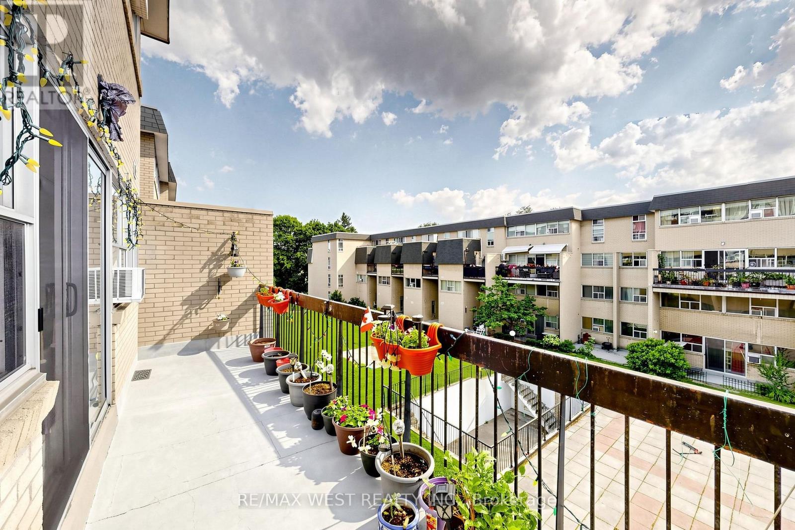 105 - 1624 Bloor Street, Mississauga, Ontario  L4X 2S2 - Photo 40 - W13700198