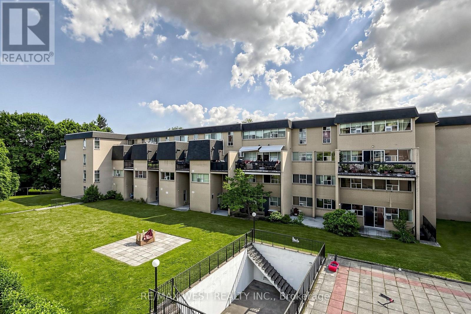105 - 1624 Bloor Street, Mississauga, Ontario  L4X 2S2 - Photo 41 - W13700198