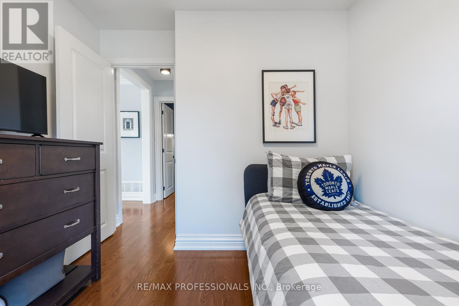 869 First Street, Mississauga, Ontario  L5E 1A6 - Photo 18 - W13700202