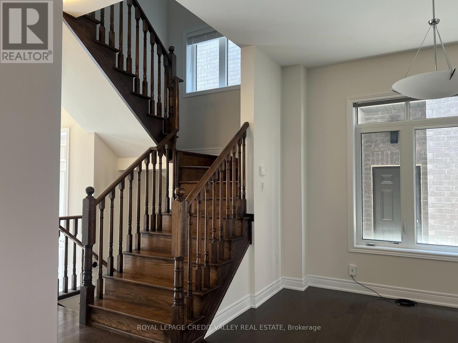 45 Kessler Drive, Brampton, Ontario L6R 4E7 - Photo 15 - W13700210