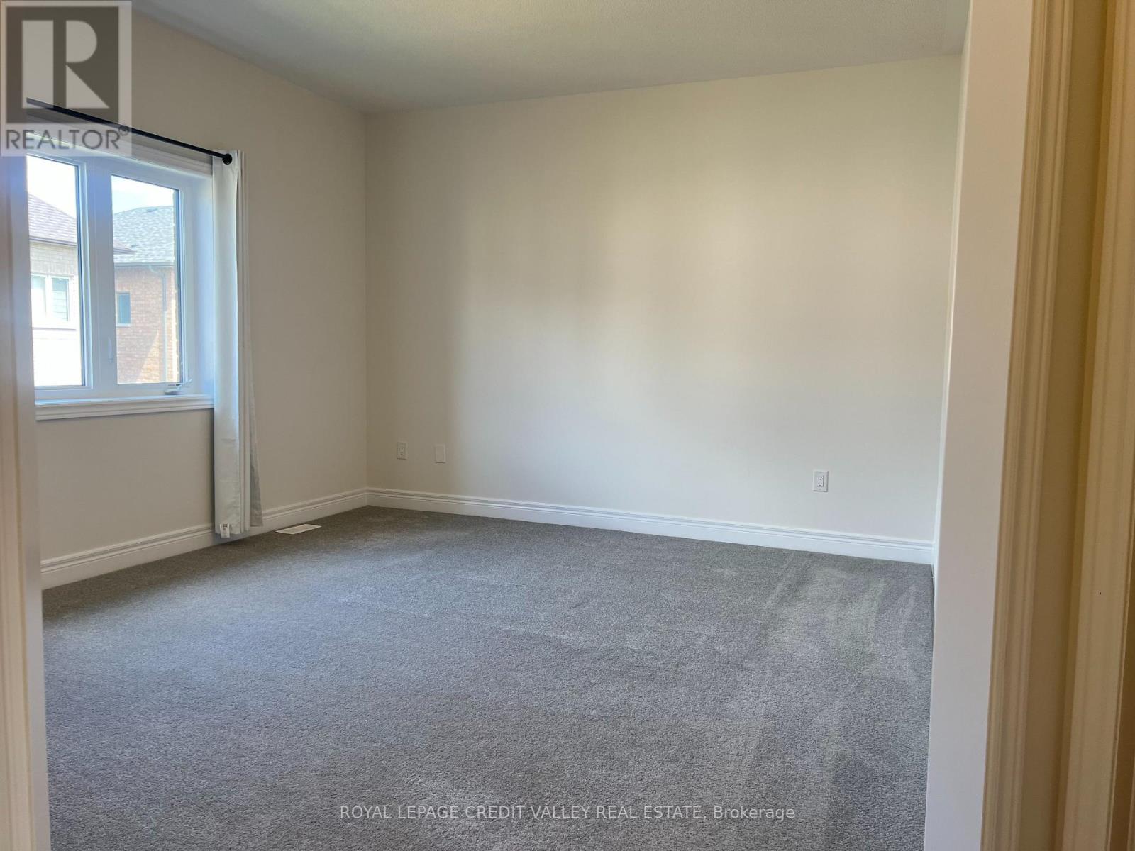 45 Kessler Drive, Brampton, Ontario L6R 4E7 - Photo 18 - W13700210