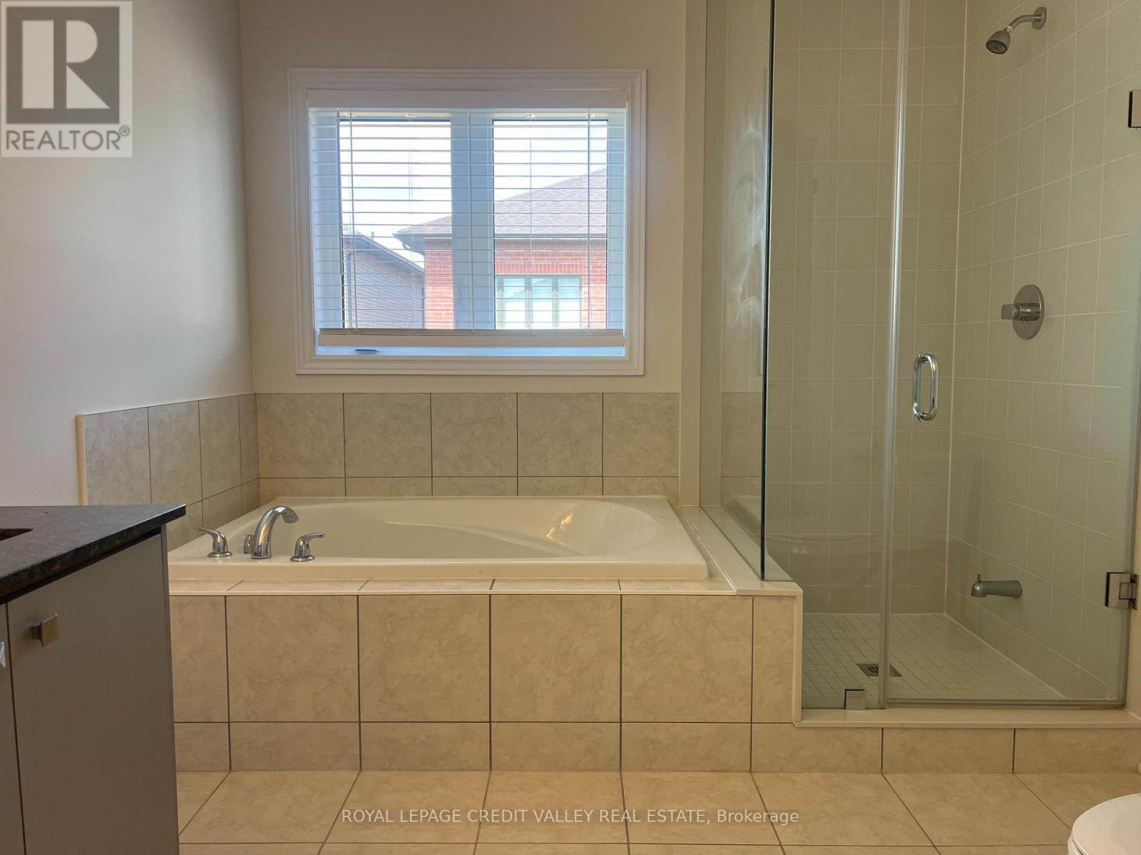 45 Kessler Drive, Brampton, Ontario L6R 4E7 - Photo 20 - W13700210