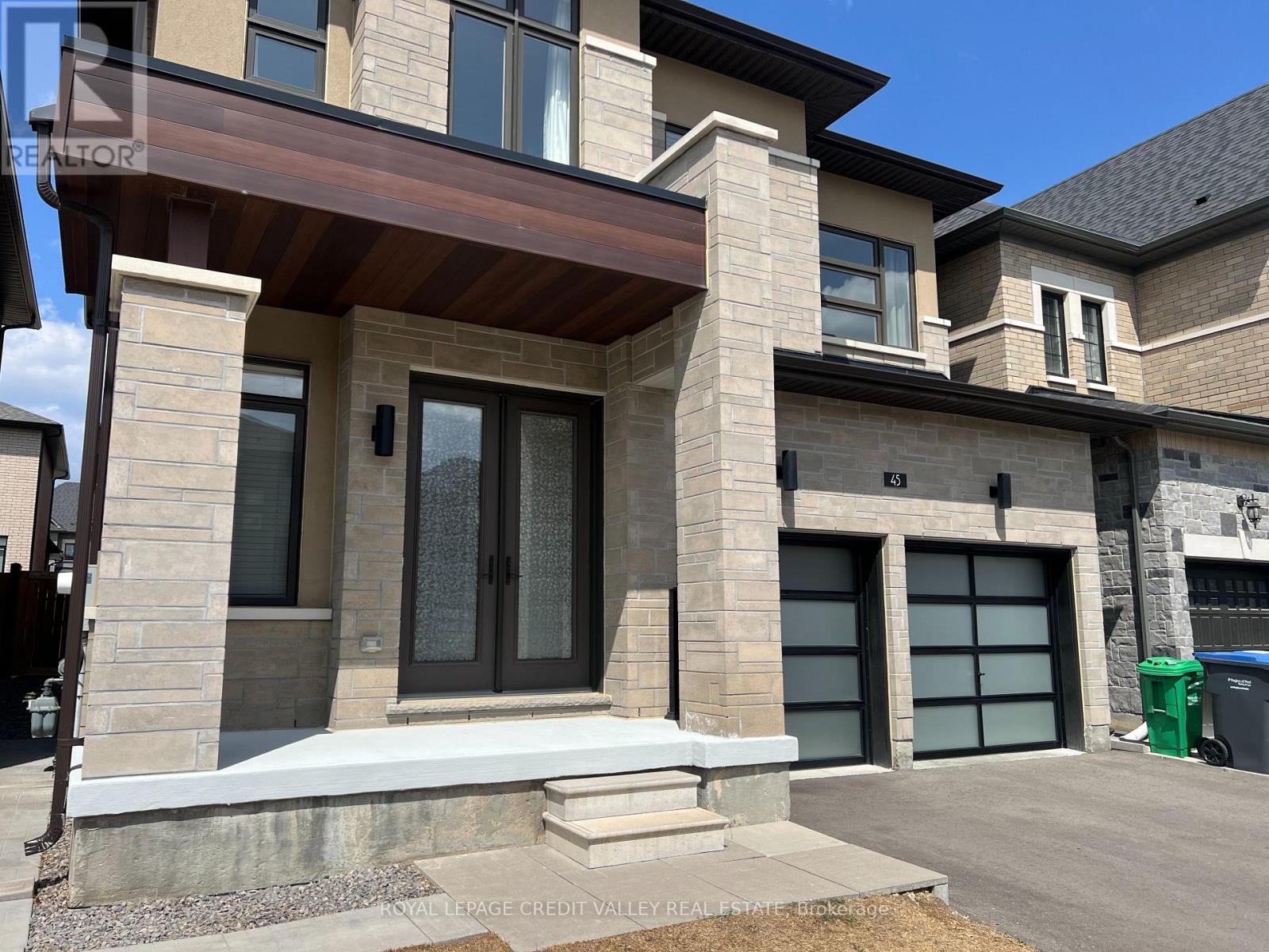 45 Kessler Drive, Brampton, Ontario L6R 4E7 - Photo 3 - W13700210