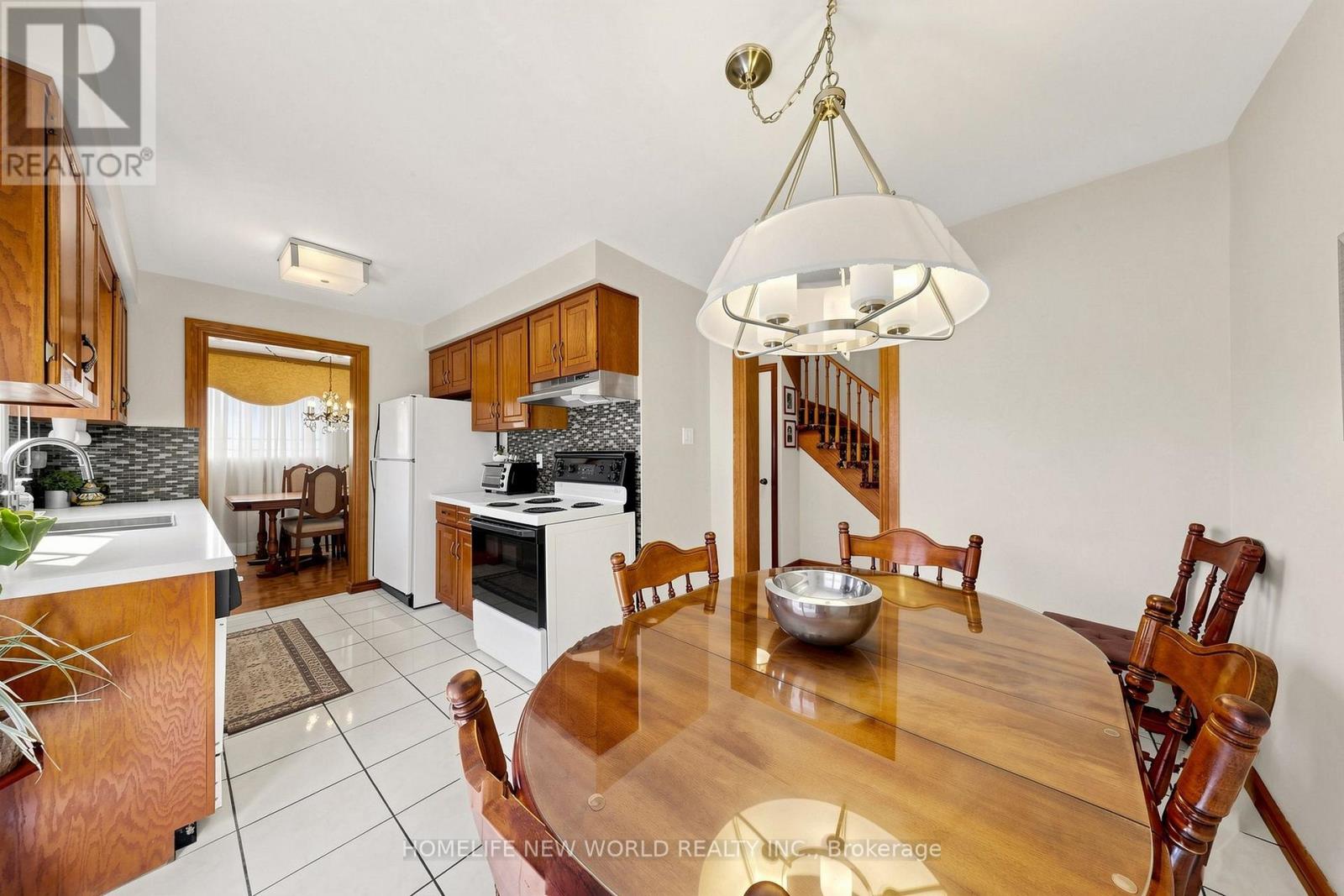 134 Crosby Avenue, Richmond Hill, Ontario  L4C 9N5 - Photo 19 - N13698694