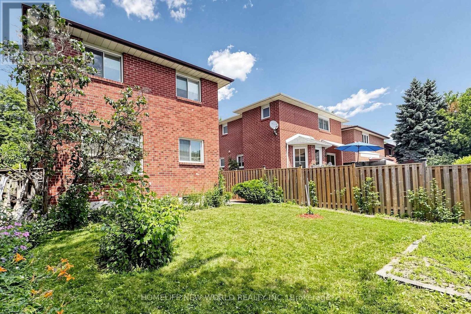 134 Crosby Avenue, Richmond Hill, Ontario  L4C 9N5 - Photo 38 - N13698694
