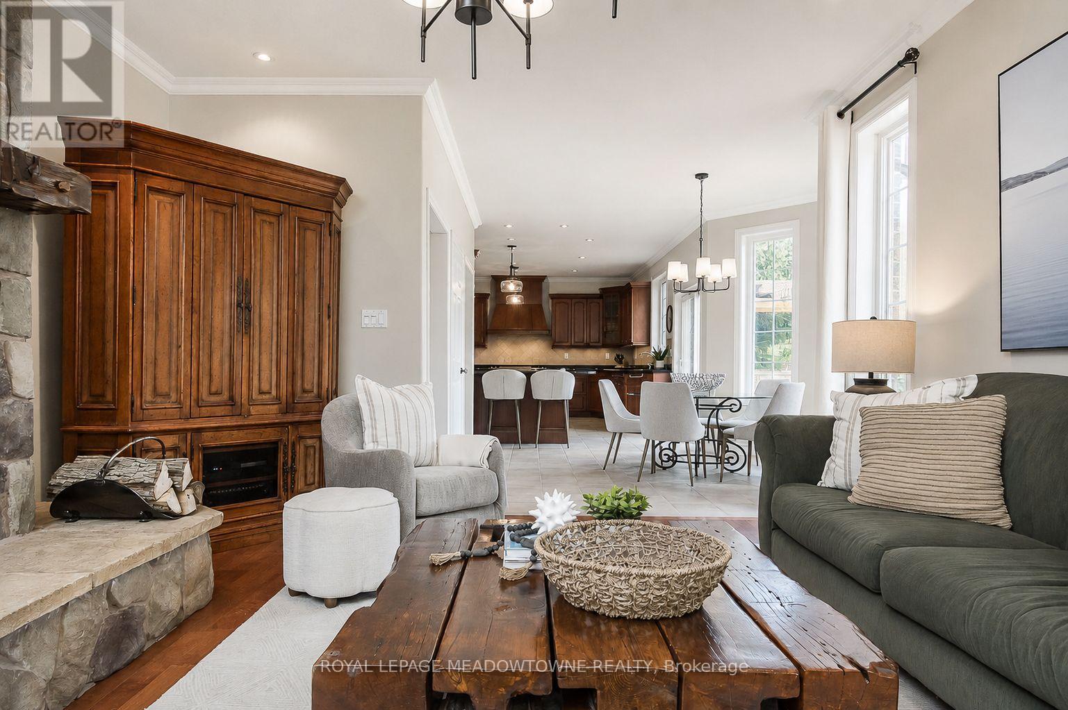 4215 Ennisclare Drive, Milton, Ontario  N0B 2K0 - Photo 14 - W13698120